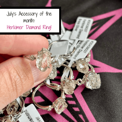 Mystic Mood T-shirt & Accessory - Nine of Earth